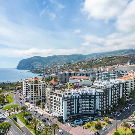 Forum Glam 5b By Homie Funchal (Madeira)